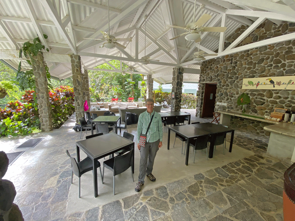 Lodge-dining-area